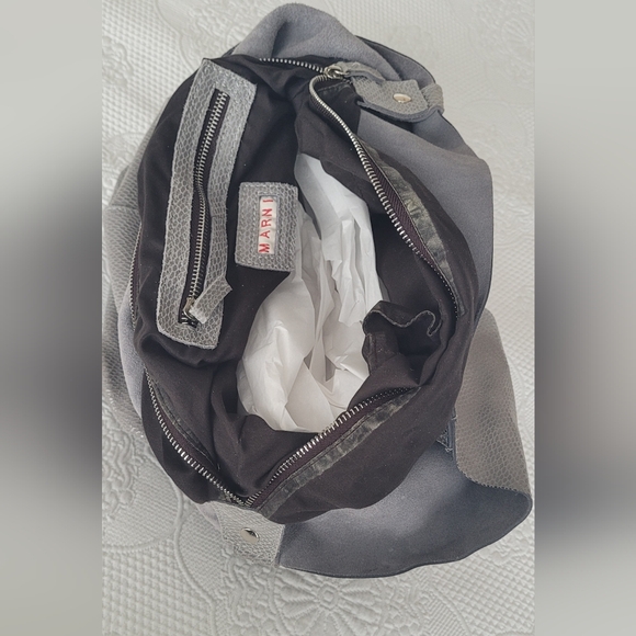 MARNI Grey Leather Hobo Bag - Picture 11 of 14